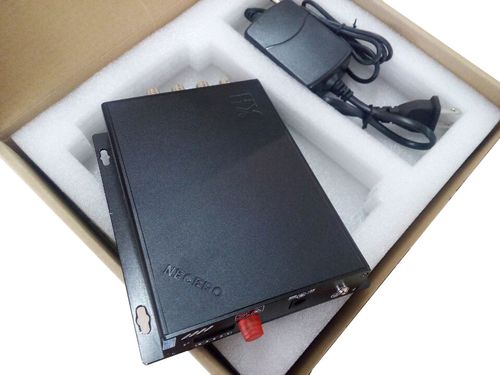 学校监控用收发器,汉信厂家出售高品质1光2电千兆多模光纤收发器